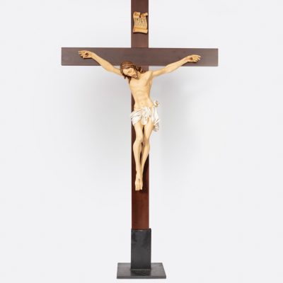 Crocifisso n.12 cm.200x115 (Corpo in resina)