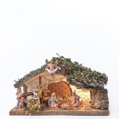 Capanna n.405/L con 9 pezzi per presepe cm.6,5 con luce