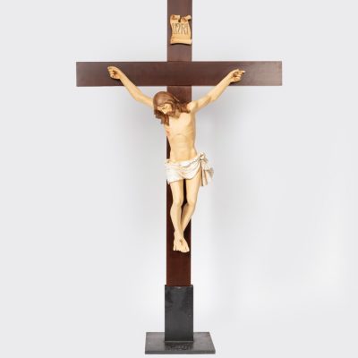 Crocifisso n.13 cm.200x115 (Corpo in resina)